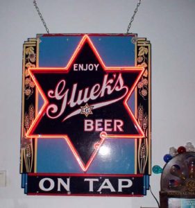 Porcelain Neon Signs , Glueck's, Porcelain, Neon, Beer, sign, display, Minnesota, Brewania , Bar Tavern, Saloon